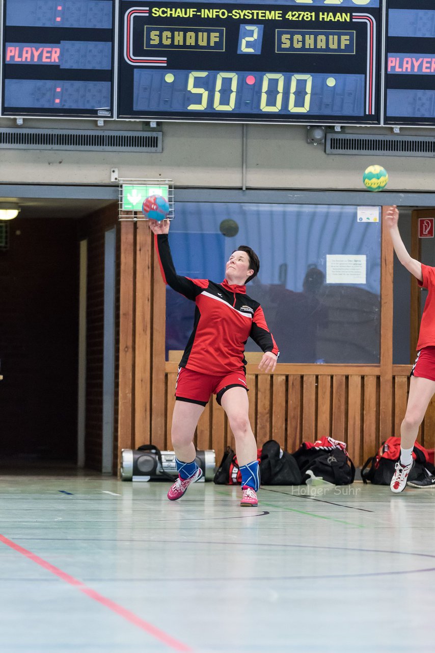 Bild 69 - Frauen Barmstedter TS - Buedelsdorfer TSV : Ergebnis: 26:12